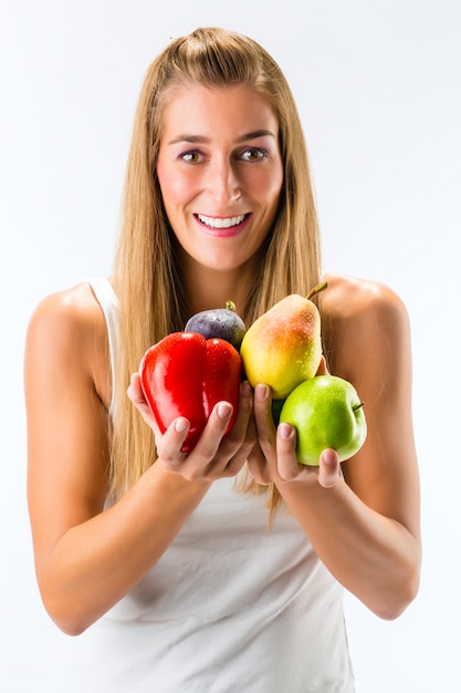 Gesunde Ernährung, Frau mit Obst und Gemüse