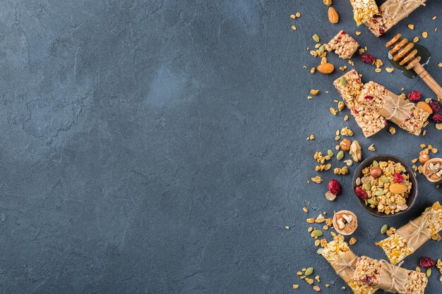 Gesunde hausgemachte Müsli Müsliriegel zum Frühstück