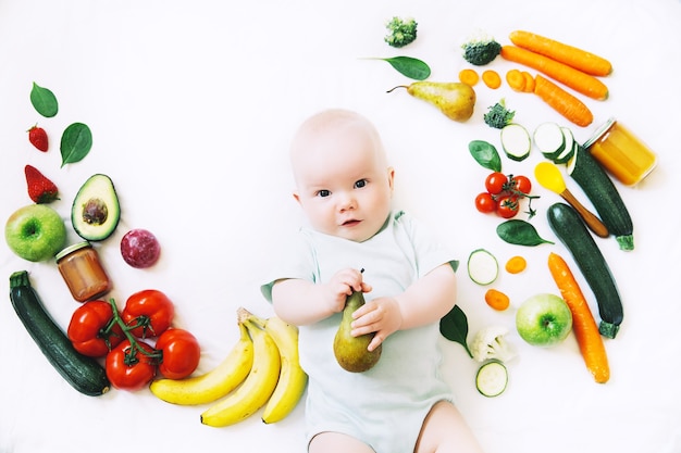 Gesunde Kinderernährung Lebensmittel Hintergrund Baby erste feste Ernährung