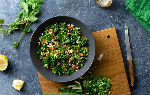 Gesunde Zutaten für Salat