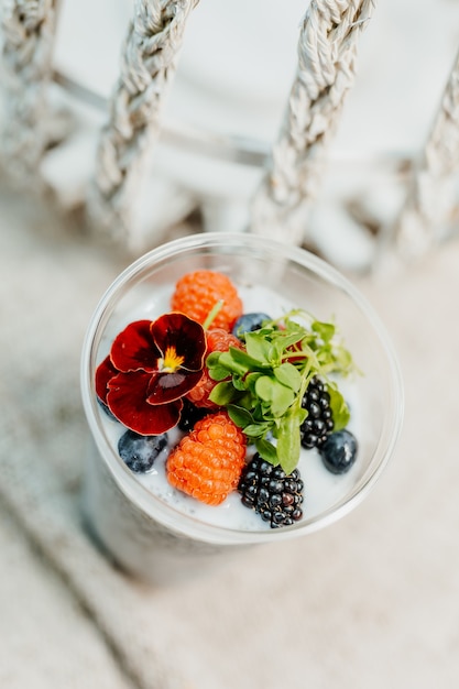 Gesundes Dessert für eine ausgewogene, vitaminreiche Ernährung