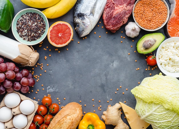 Gesundes Ernährungskonzept. Ausgewogene gesunde Ernährung Lebensmittelhintergrund.