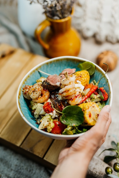 Gesundes Essen für eine ausgewogene, vitaminreiche Ernährung