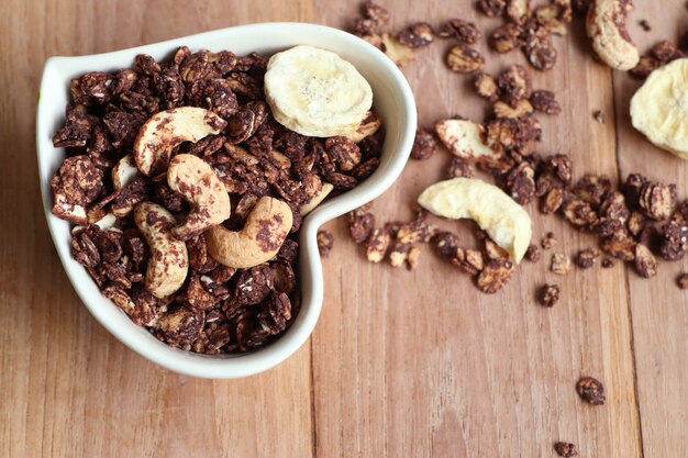 gesundes Müsli mit Cashew