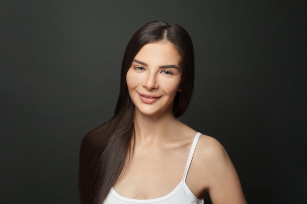 Gesundheit Schönheit Wellness Haarpflege Kosmetik und natürliches Make-up Konzept Schöne Mode Frisur