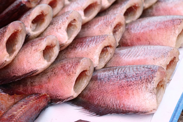 Getrockneter Fisch am Markt