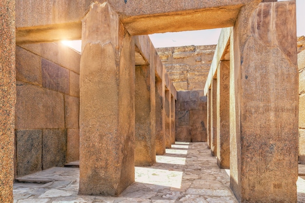 Gizeh-Tempel in der Nähe der großen Sphinx, Ansicht von innen, Ägypten.