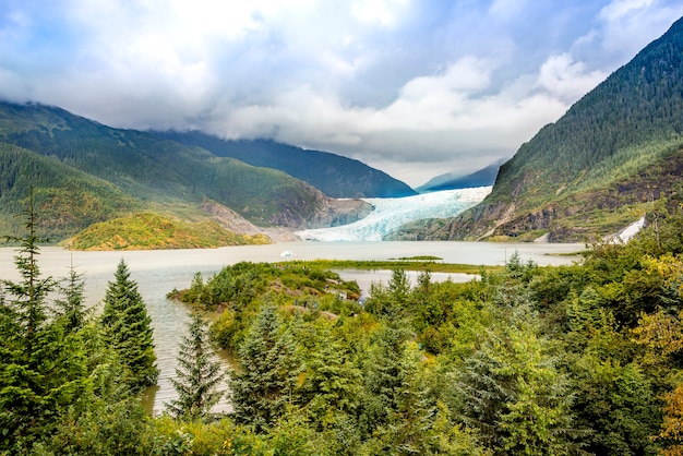 Foto glaciar en alaska, glaciar mendenhall