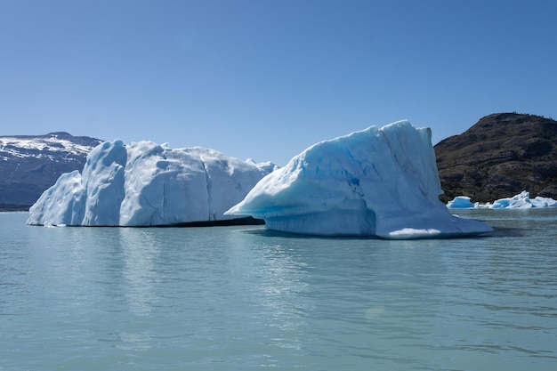 Glaciar Iceberg Hielo Argentina Patagonia