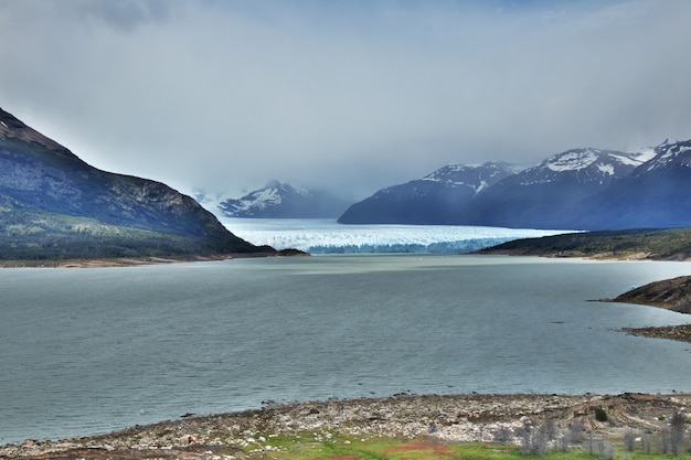 Glaciar Perito Moreno cerca de El Calafate, Patagonia, Argentina