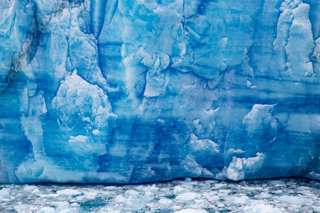 Glaciar Perito Moreno no Parque Nacional Los Glaciares na Patagônia, Argentina. Geleira de gelo azul, antiga