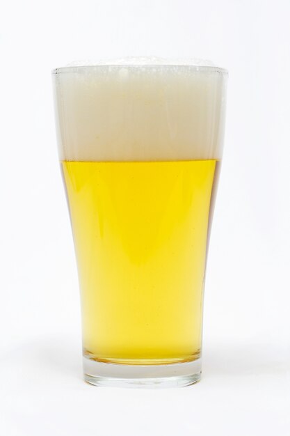 Glas Bier mit Schaum