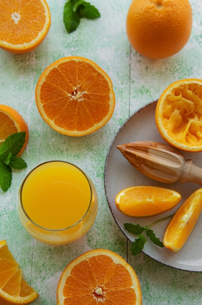 Glas frischer Orangensaft