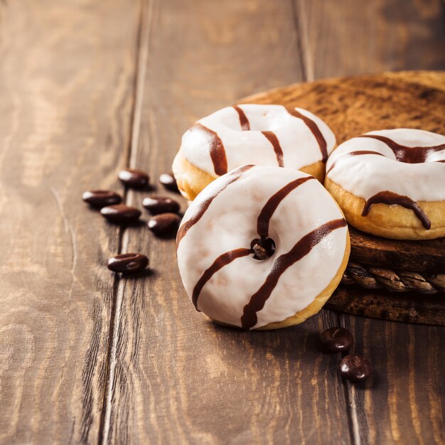 Glasierte Mini-Donuts