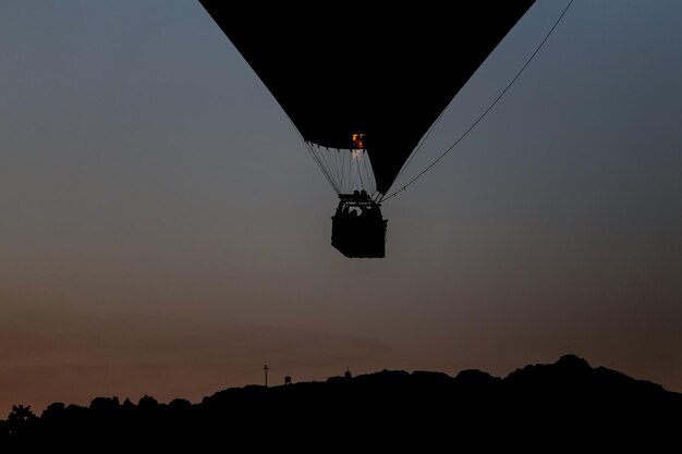 Globo aerostático sobre la ciudad de Goreme