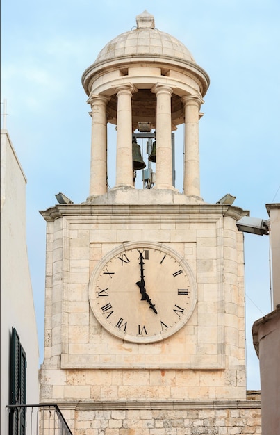 Glockenturm von Locorotondo Italien