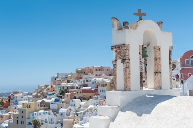 Glockenturm vor Oia - Santorini