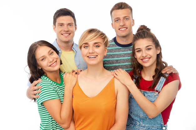 glückliche Freunde auf weißem Hintergrund
