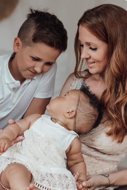 Foto glückliche mutter und tochter