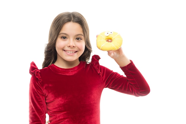 Glücklicher Kindertag süßes Leben gesunde Ernährung und Diät Lebensmittel Zahnpflege Süßwarenladen kleines Mädchen im roten Kleid Kind Mode und Schönheit Kindheit und Glück kleines Kind mit Spende Pure Freude