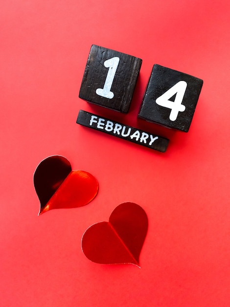 Foto glücklicher valentinstag 2021. kalender und herz