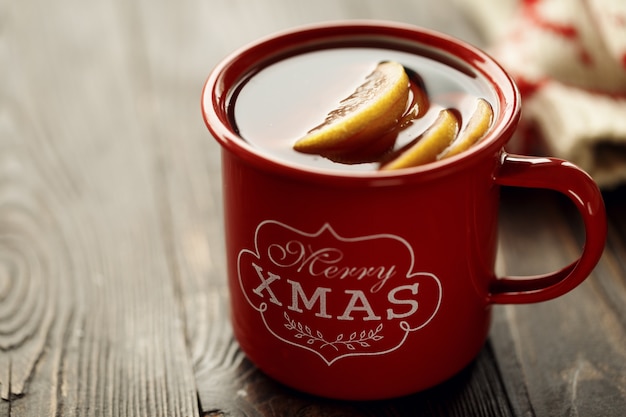 Glühwein im roten Becher