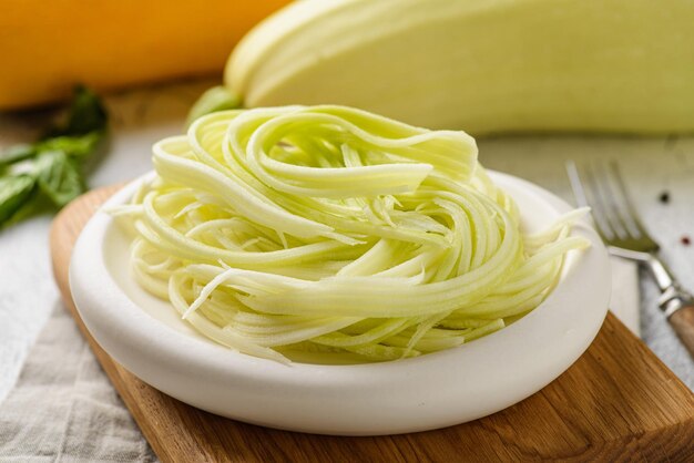 glutenfreie Zucchini-Spaghetti