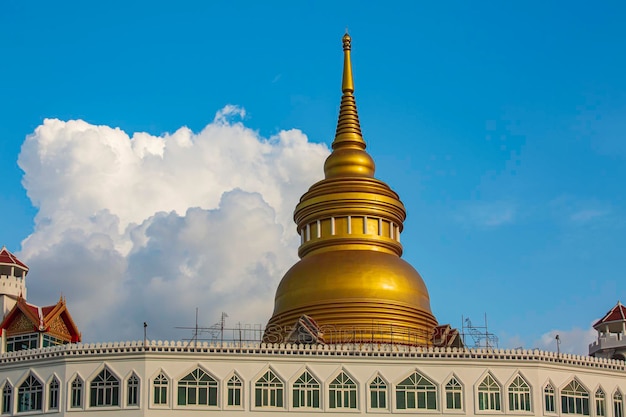 Goldene Pagode in Thailand Schönstes Wahrzeichen