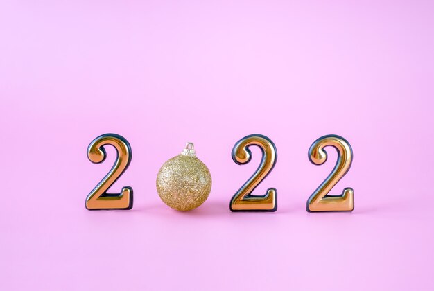 Goldene Zahlen von 2022 und der Weihnachtsball