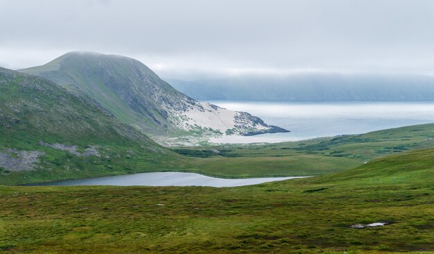 Golf und Strand auf der Insel Soroja, Norwegen