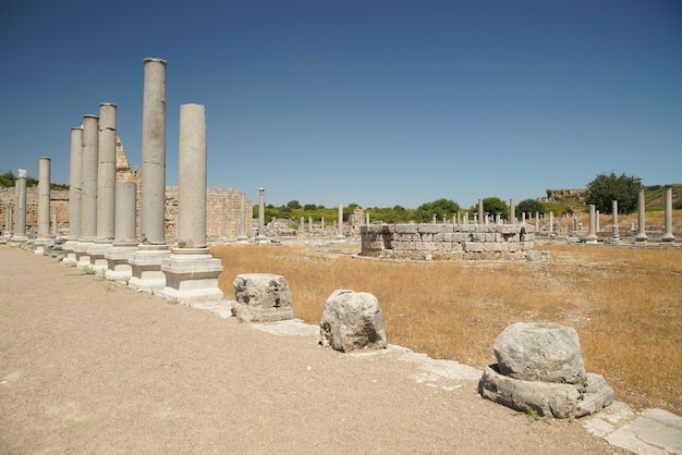 Ágora de la ciudad antigua de Perge en Antalya Turkiye