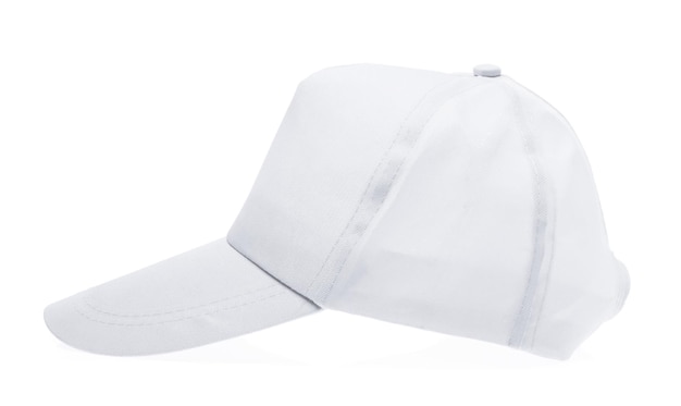 Foto gorra blanca aislada sobre fondo blanco.