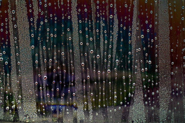 Foto gotas de agua con colores de arte.