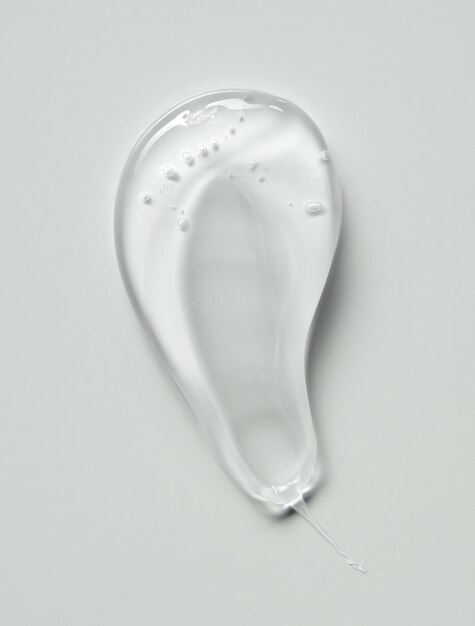 gotas de gel transparente
