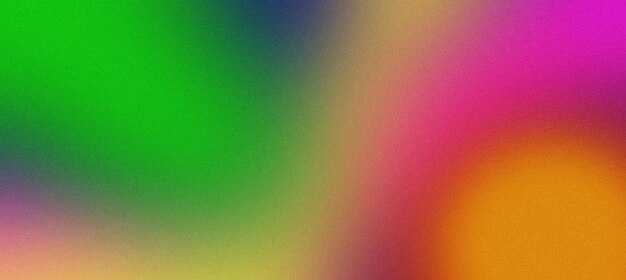 Gradiente de verde naranja y rosa con una sutil textura granulada en un fondo abstracto