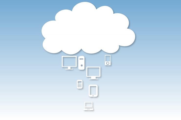 Foto gráfico de computación en la nube con iconos