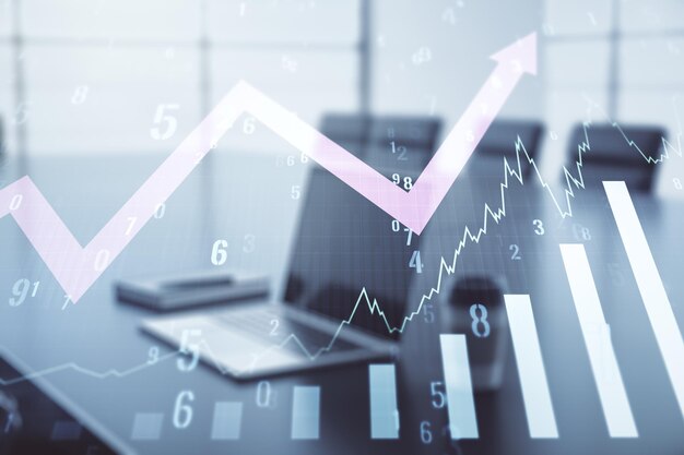 Gráfico financiero creativo abstracto con flecha hacia arriba en el moderno concepto de inversión y forex de fondo portátil Multiexposición