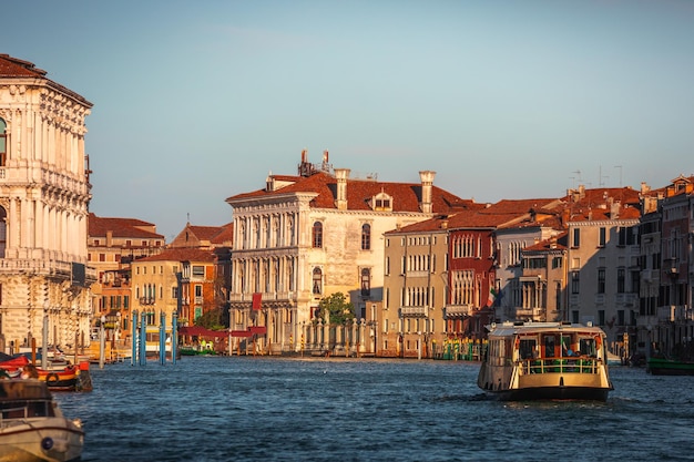 Gran Canale (Gran Canal) de Venecia, Véneto, Italia.