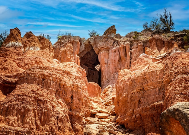 La Gran Cueva en el Parque Estatal Palo Duro Canyon, Texas, EE.