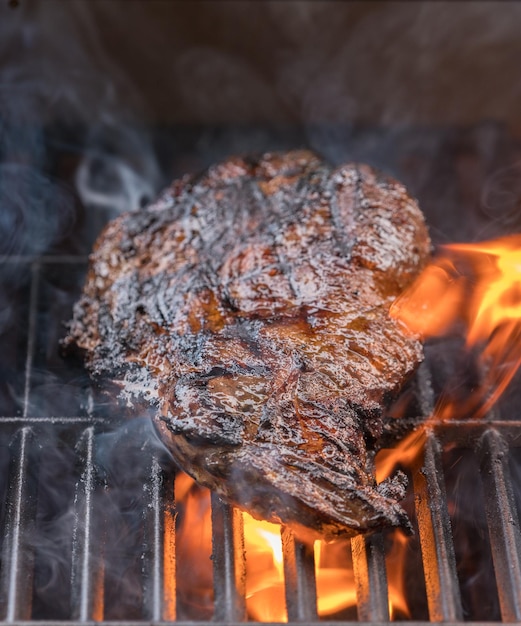 Gran filete de ternera flameado en barbacoa