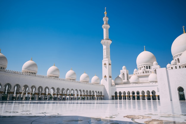 Gran mezquita de Abu Dhabi