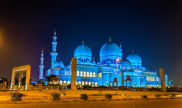 Gran Mezquita Sheikh Zayed en Abu Dhabi, Emiratos Árabes Unidos