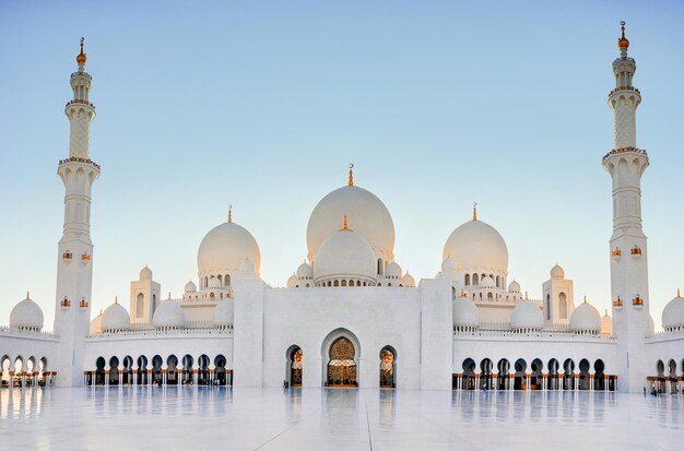 La Gran Mezquita Sheikh Zayed en Abu Dhabi, Emiratos Árabes Unidos