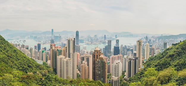 Gran panorama del horizonte de Hong Kong. Vista desde el pico Victoria.