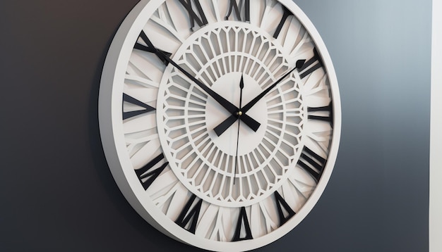 Un gran reloj blanco con números romanos en la esfera.