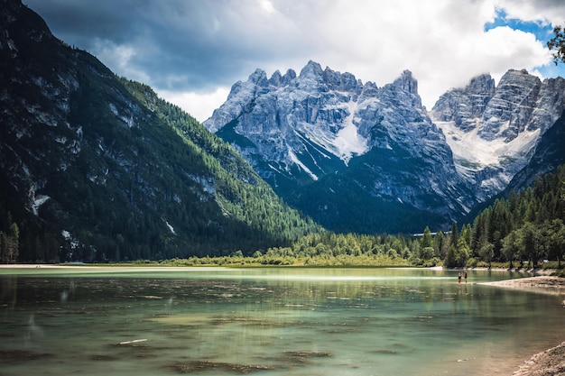 Una gran vista sobre el lago Landro.