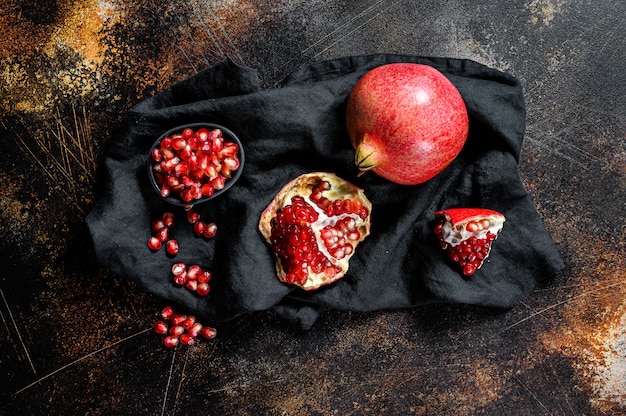 Granada roja madura. Fruta orgánica