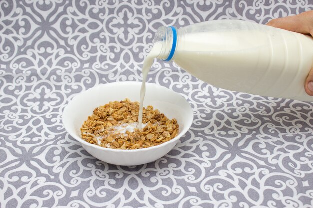 Granola, avena para el desayuno.