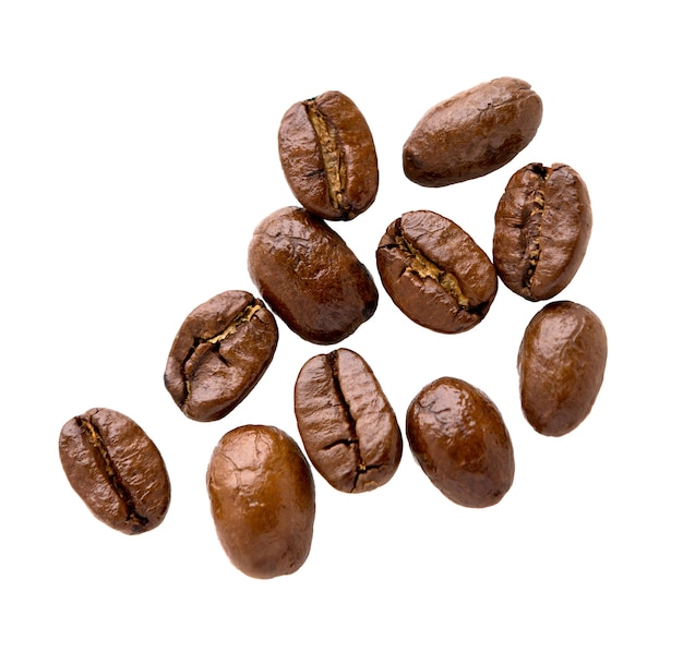 Granos de cafe aislados