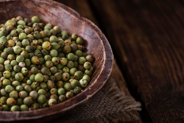 Granos de pimienta verde